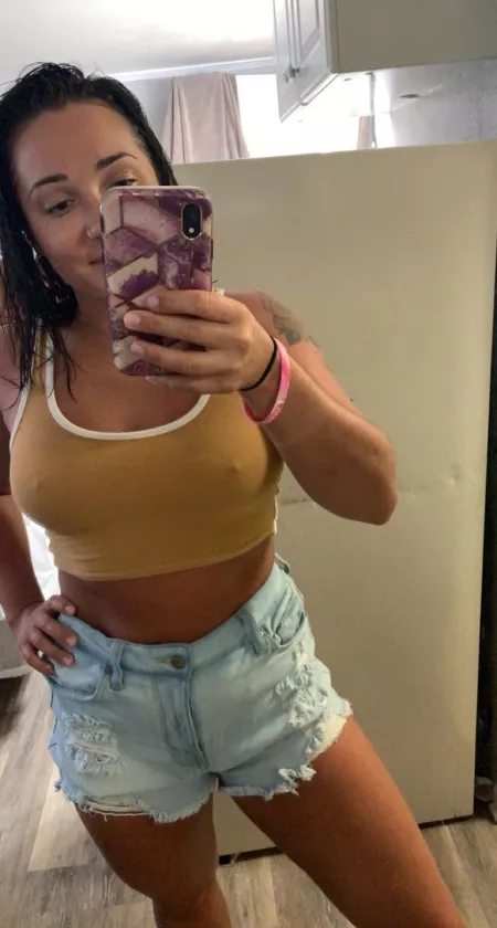 Is it cold in here? by Buttcheeksnbarbells