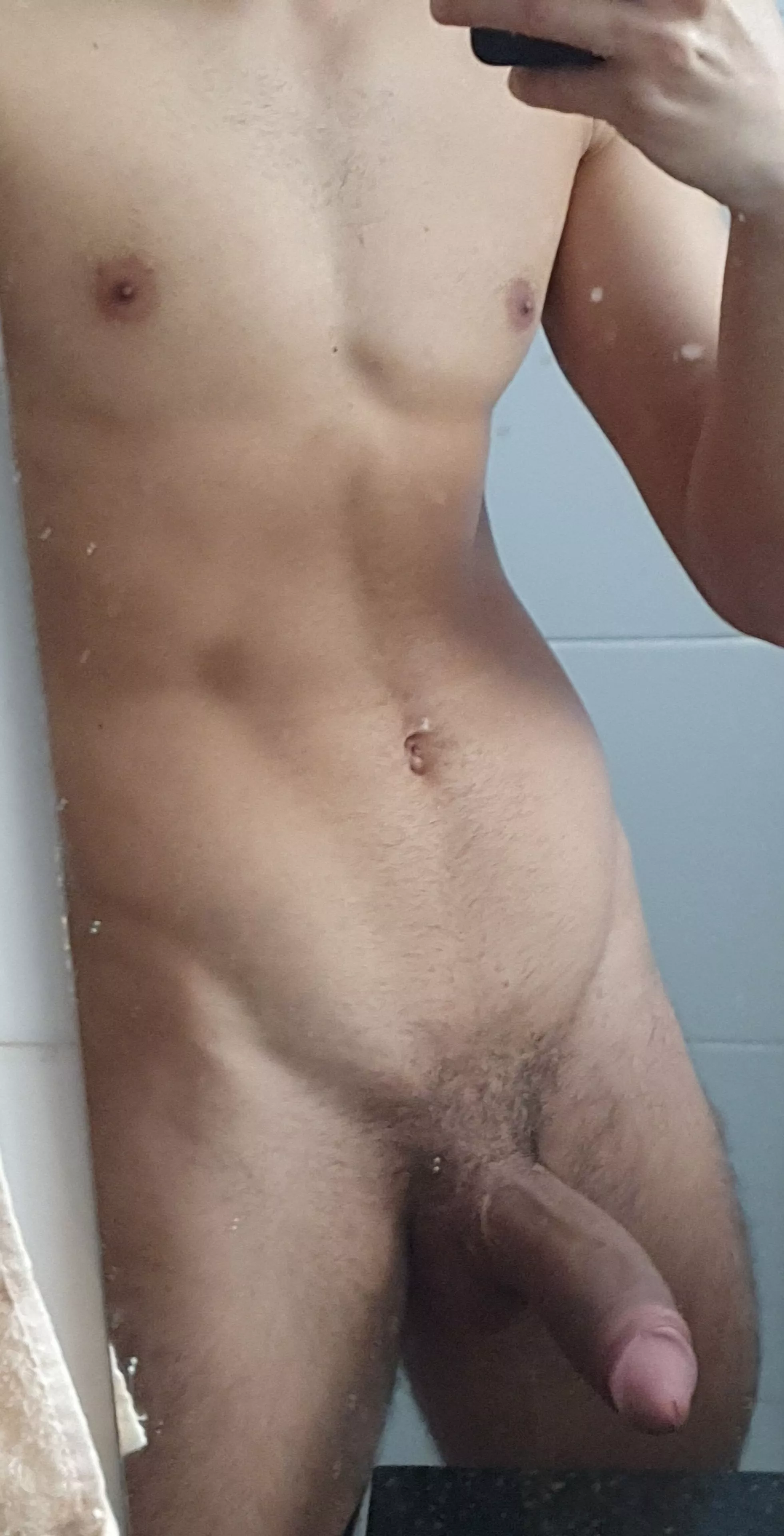 Is it ok if I want a femboy using me ? 😳 posted by biBrBoy2