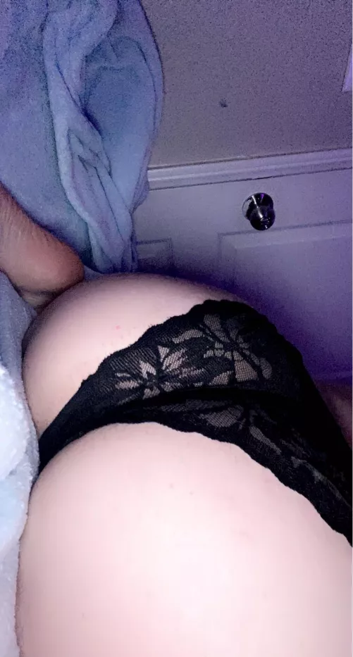 is it okay if i sit here? by anikacxx_