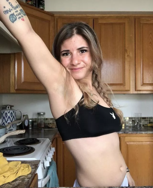 Is it tempting?🙈💕 posted by lil-athena