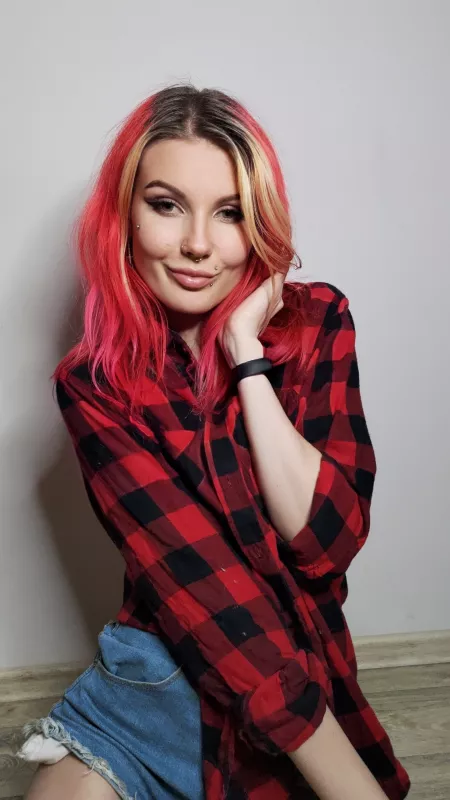 Is it time to dye my hair again?