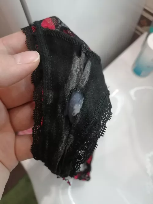 Is it wet enough? by Bubblegum_flower