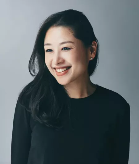 Is my 44yo boss too old for you? by Yui1982