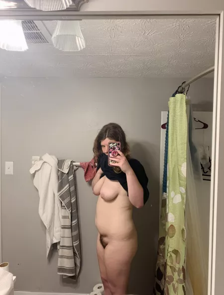 is my belly cute ? by chubby_terror