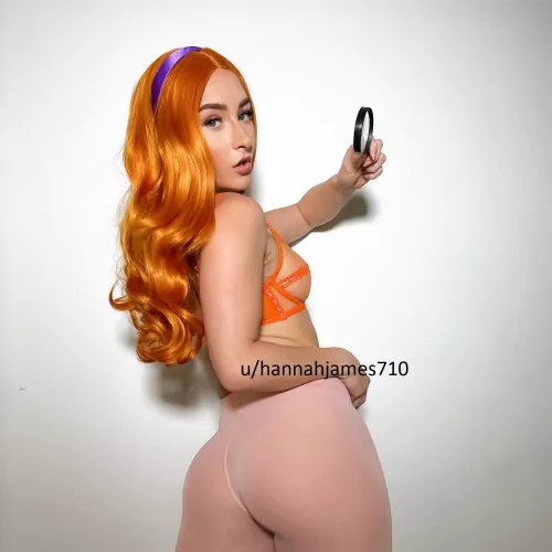 Is my nerdy butt cute enough for you? 🥺👉👈 by hannahjames710