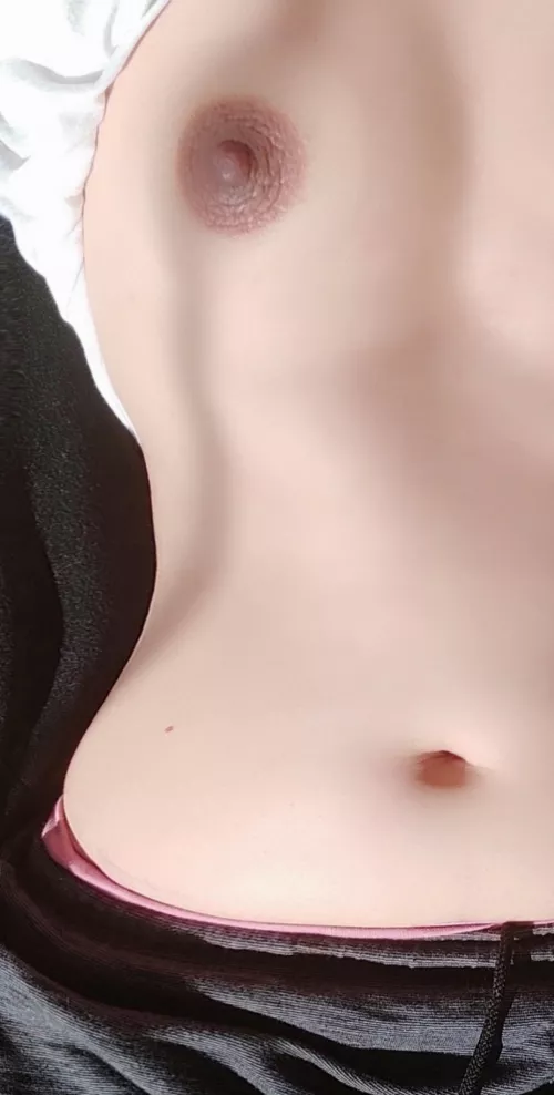 Is my nipple suckable? 35f by Kelly1986k