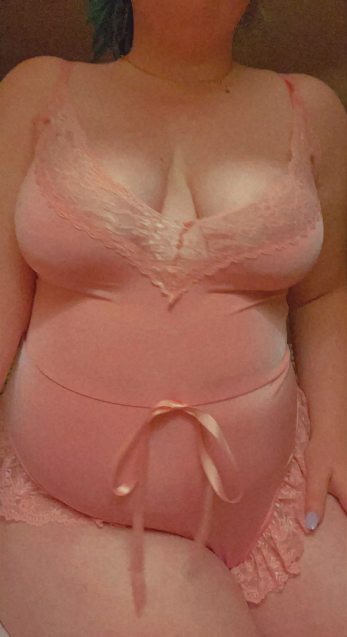 is pink my color? posted by gowonsupremaci