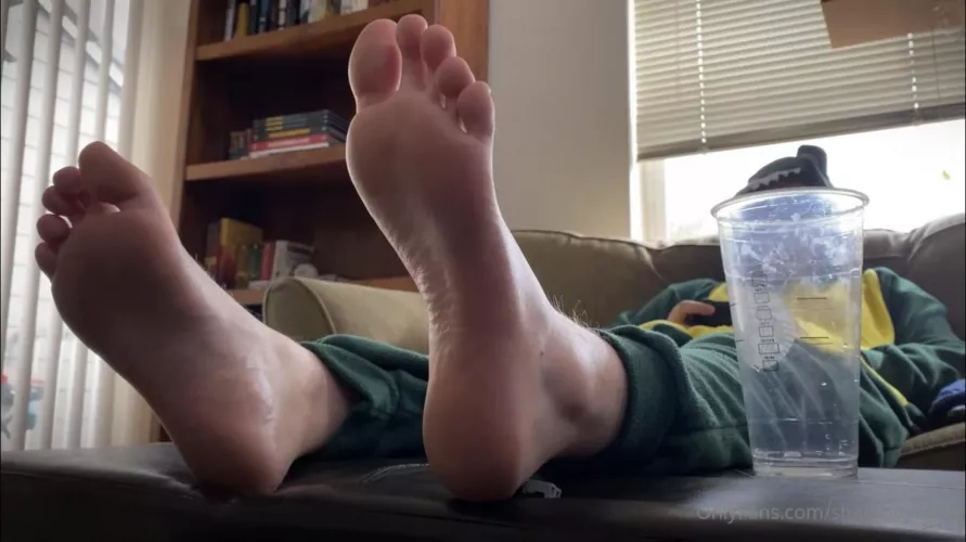 Is something under my foot? by PKSMOL