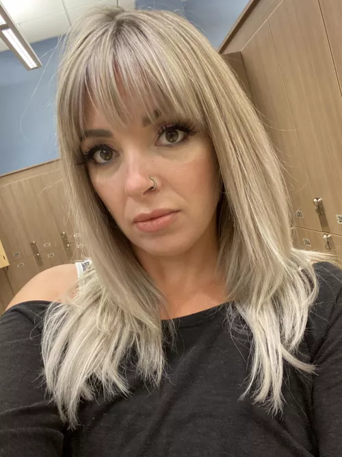 Is the No makeup an ok look for me? Or do I look too tired by MsElleLoren