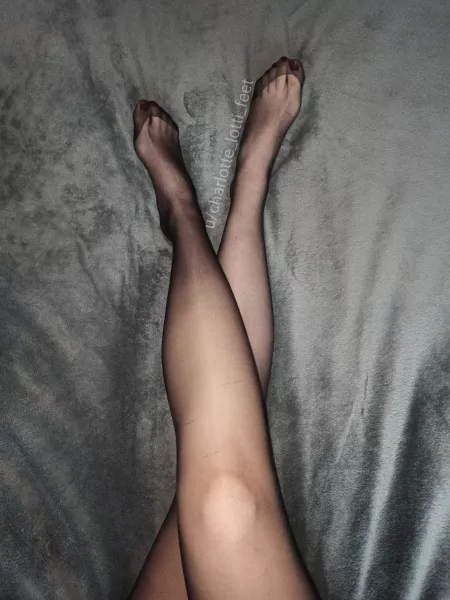 Is there anything more beautiful than a woman's legs in pantyhose? by charlotte_lotti_feet