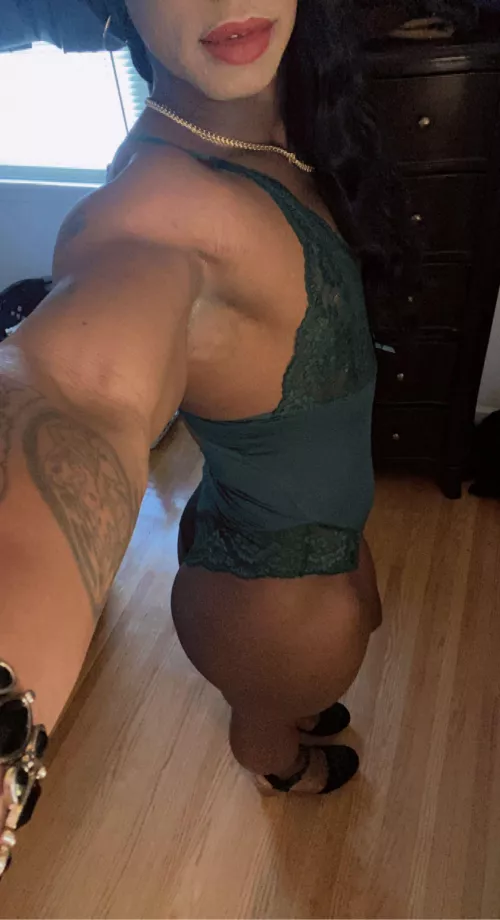 Is this a good angle 🥰🍑 by Square_Evening_9411