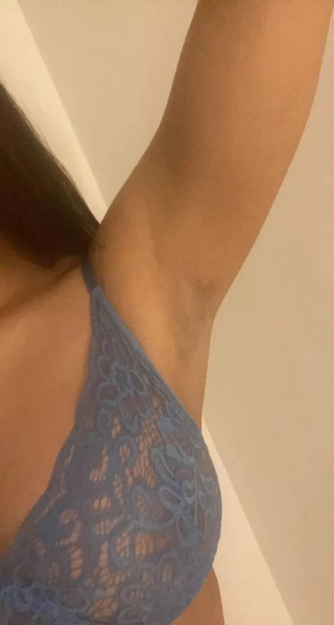 Is this Latina armpit the best you have ever seen? posted by Hungry_Environment15