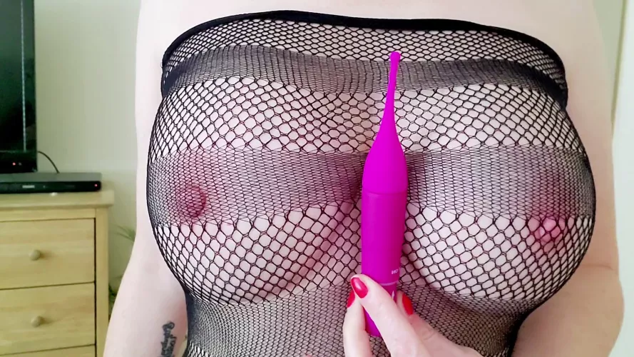 Is this something I should wear on our date? by Buttonsnbows8