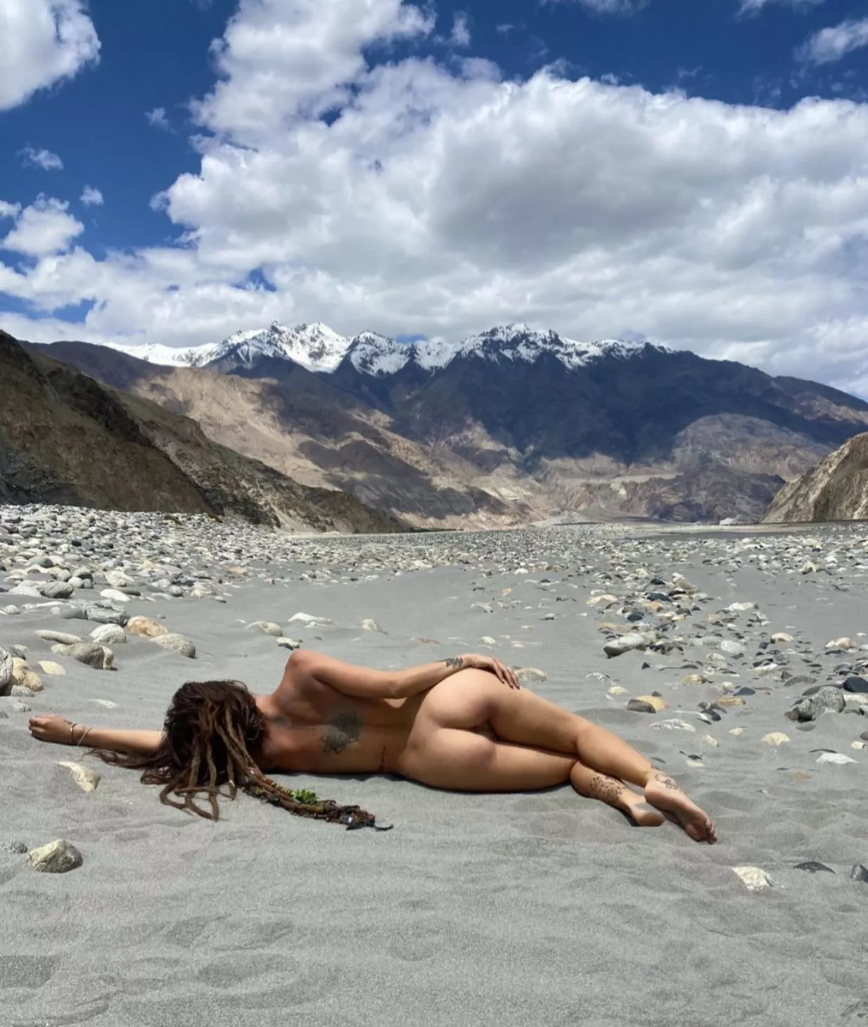 Is this the nudist beach? 😋 posted by Touched_By_Nature