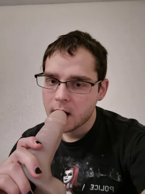 Is this too big for me? Let's see. Link in comments. by neokione