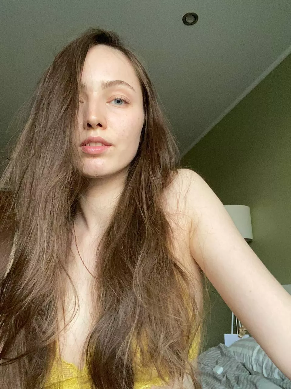 Is your tongue made of magic? posted by Alesiyaofficial