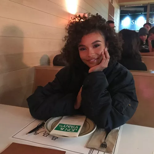 Isabella Peschardt by Mr_Cooper_