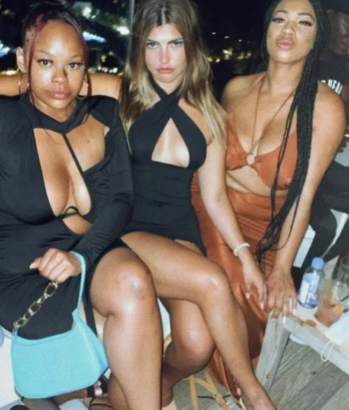 Island babes by eddieblake359