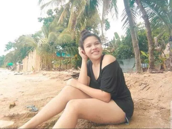 Island girl. by Artistic-Way7667