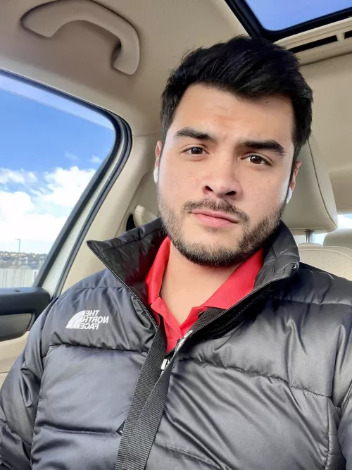 ISO a neck rub and a butt to touch by MikeA95