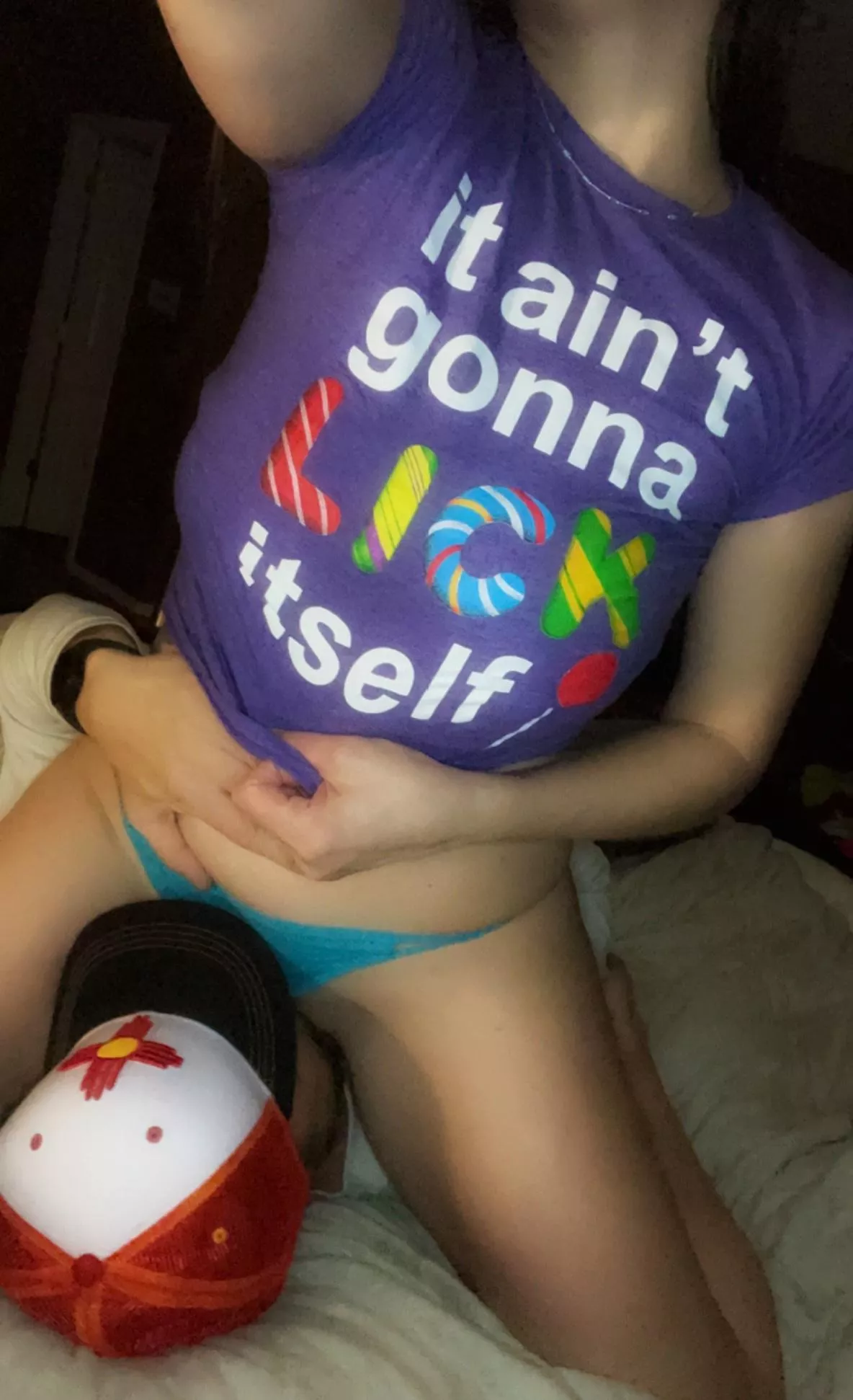 It ain't gonna lick itself! posted by EmberMinx