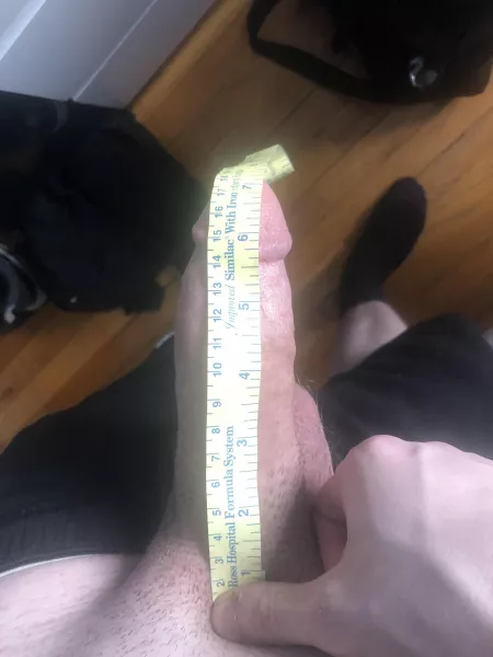 It has come to my attention that I’m somehow not even 7”, would someone pls confirm if this measurement’s wrong? BP w tape, not perfect but 7-7.25” seems like a fair estimate :P by hornysausage96