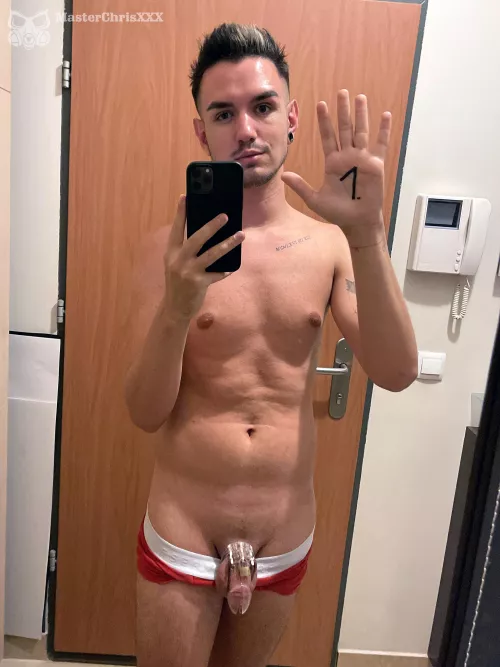 It is true that he has been closed for 56 days, but #locktober is still locktober!🔒 Day #1 🥵 Do you love it too when my #slave is in a #chastity? Join my world! 😈 by masterchrisxxx
