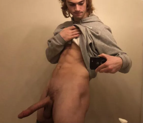 It just keeps growing. It might be too big. by Schlongdong9