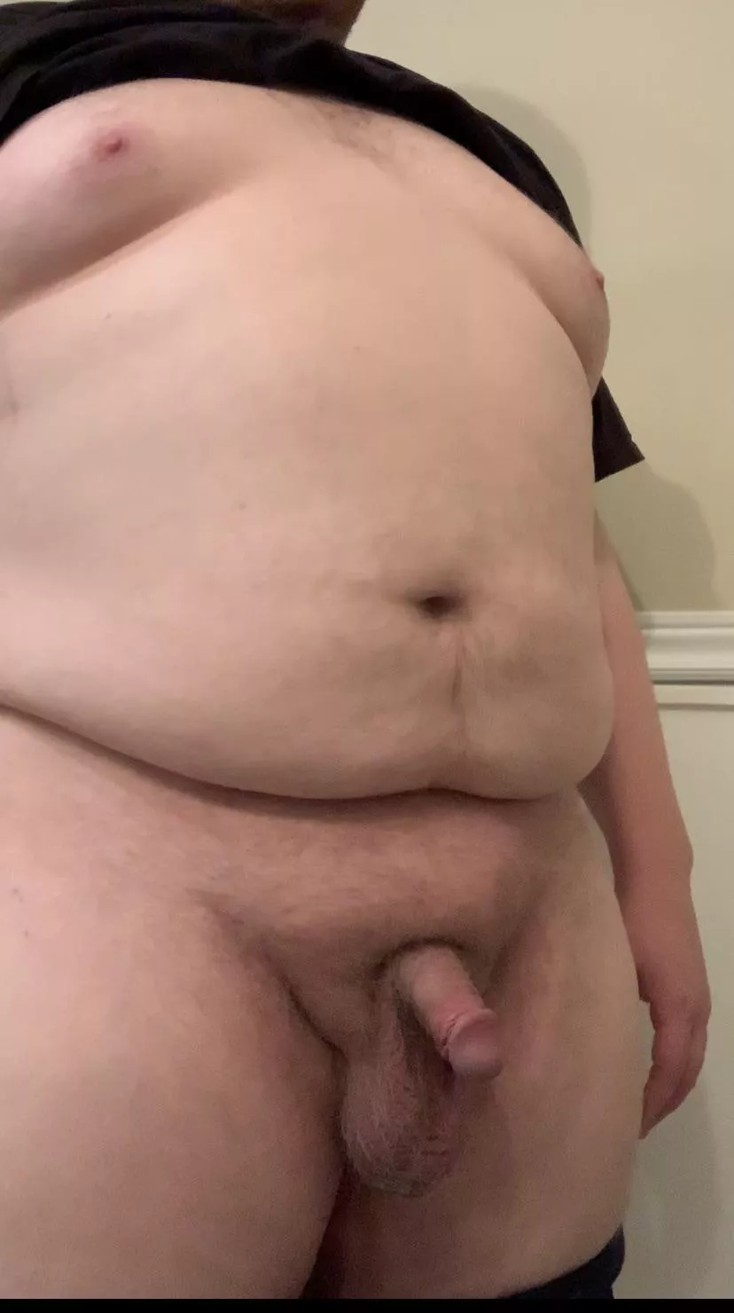 It may be cold outside, but it’s always warm in my bed 😏 posted by FatBottomBoi
