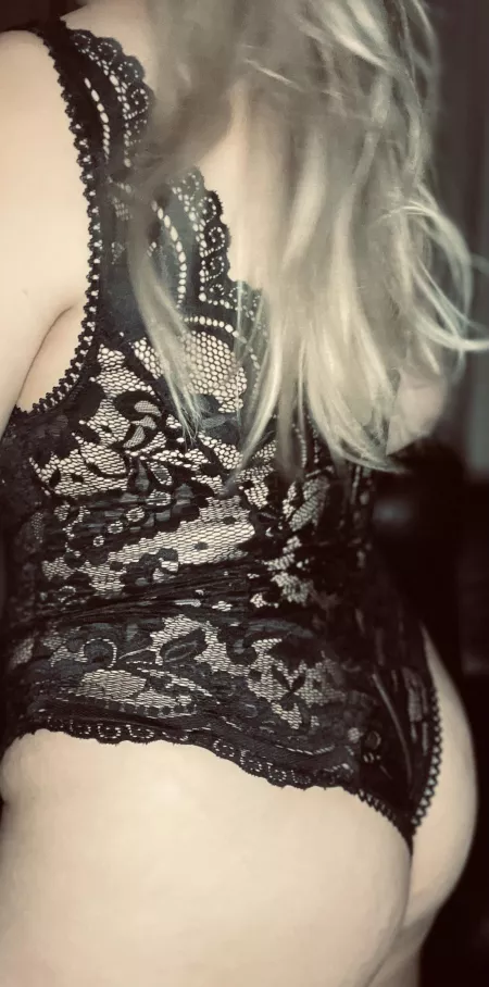 It took me a few years to finally decide I want to be blonde and no regrets 🥰 by russiandoll_28