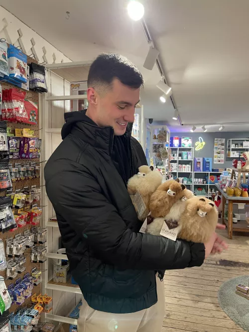 It was impossible not to buy this baby alpacas 🦙 by Max_barz