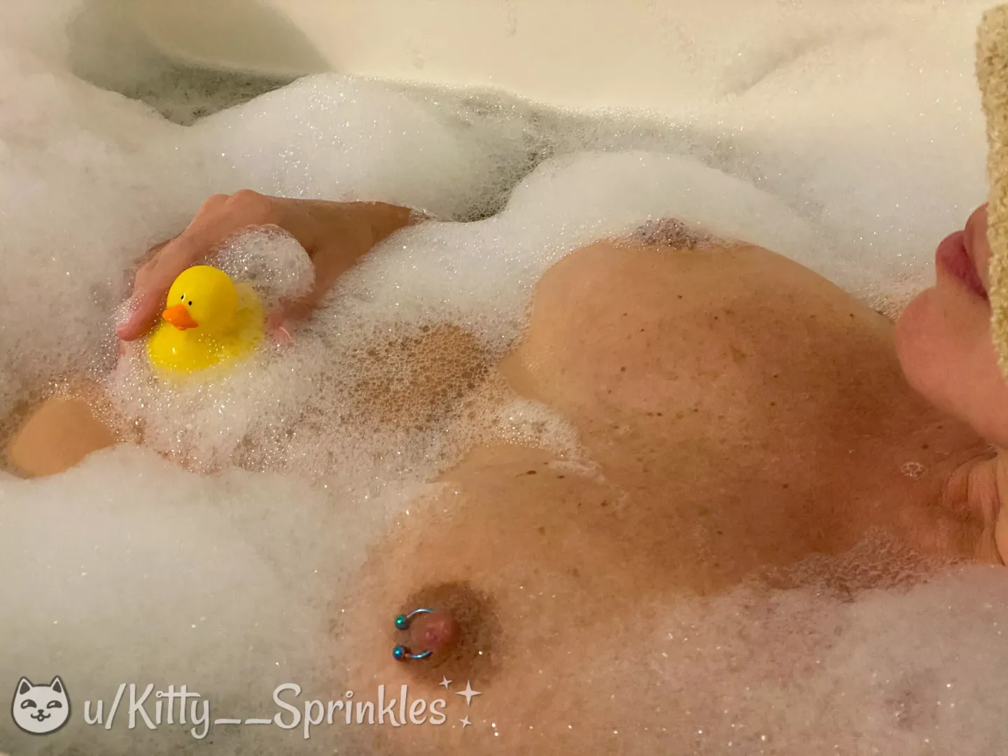 It was the 1st Day of Christmas on Monday and I didn’t find a partridge, but I did find a rubber duckie! (=^•^=)[f] posted by Kitty__Sprinkles