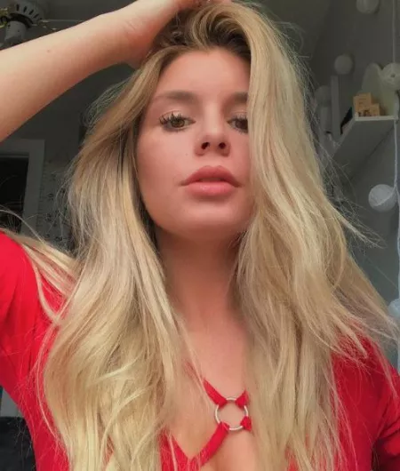 It wouldn’t take her long to get results... by Eblik