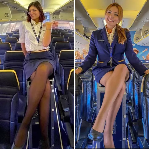 Italy 🇮🇹 vs Greece 🇬🇷. Which one? by arrayoutofbounds