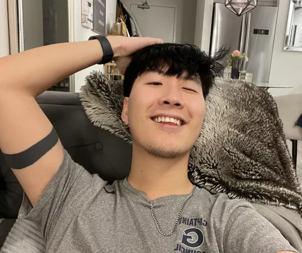 its 2pm and I didnt sleep last night…just too hyper haha by toogoodtobetruedude