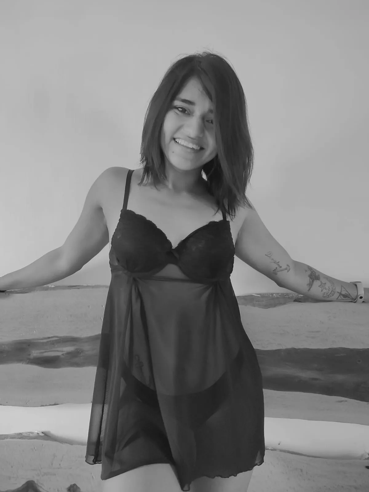 it's a beautiful day 😊 posted by ItzelSolrics