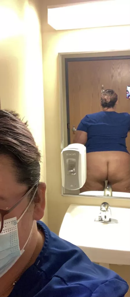 It’s a (f)ull moon Monday 😝 by bns1683