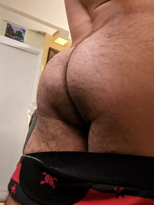 It's a peach by Broad_Boysenberry403