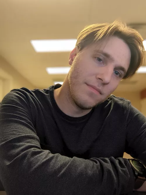 It's a rainy Tuesday ☔ I just wanna be home with some hot chocolate and my switch by Cokeachodeee