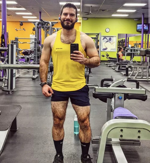 It's been a minute but felt like saying 👋 by b-enchante