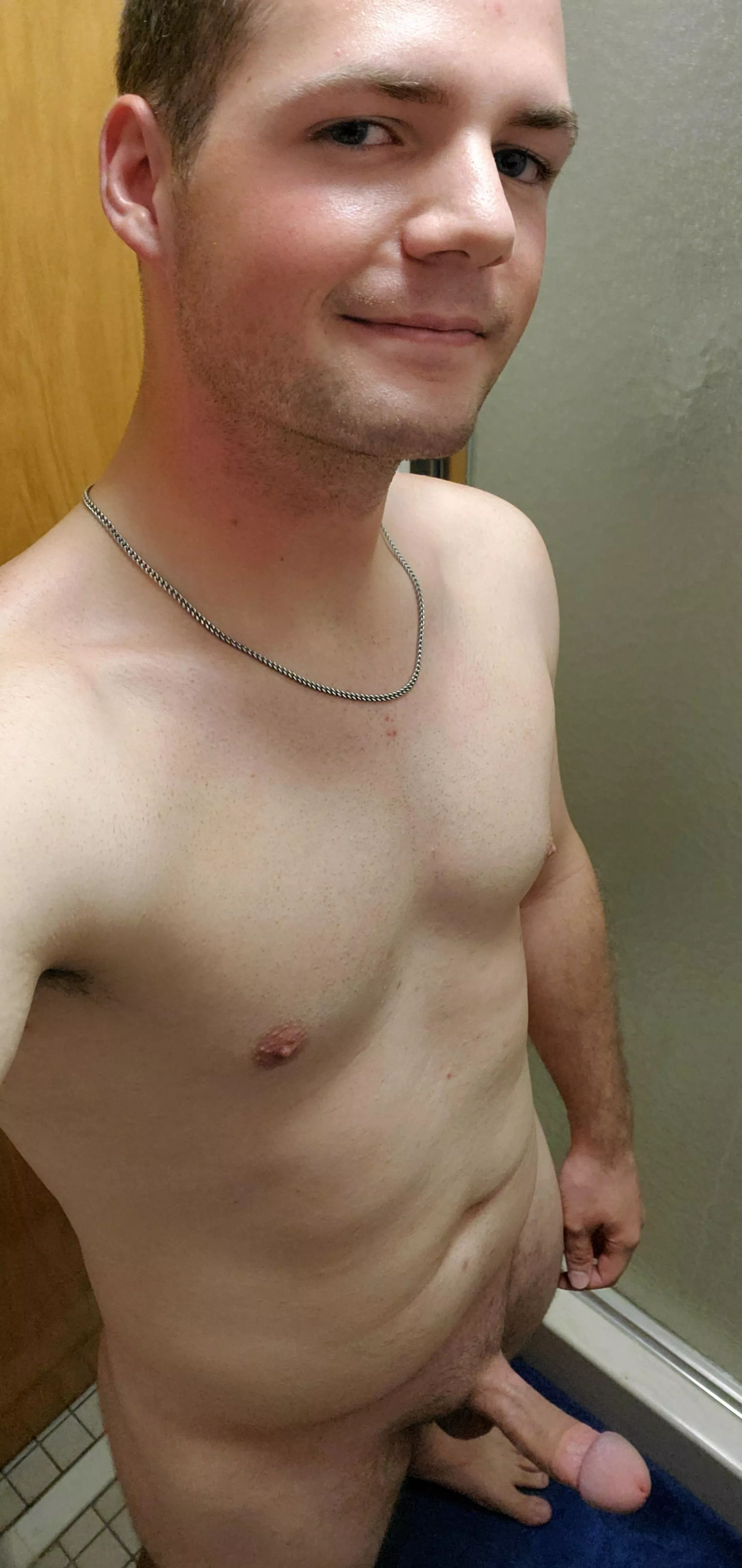 its been a week since ive cum and its going to be alot when I do 😅 posted by NihilisticAlex