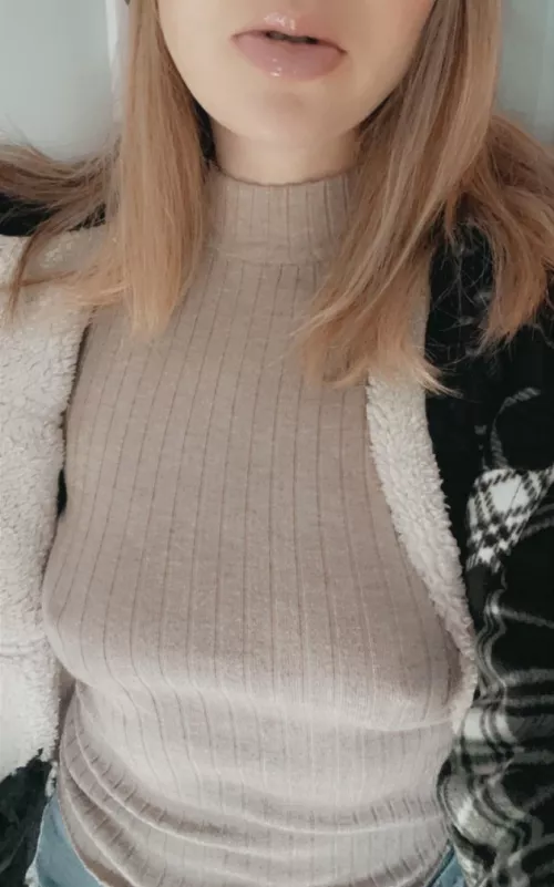 It’s been a while, hi friends by sluttyandsweet