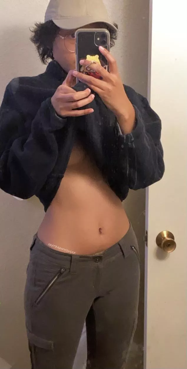 It’s been a while since I wore tight pants posted by softbrownsugrr