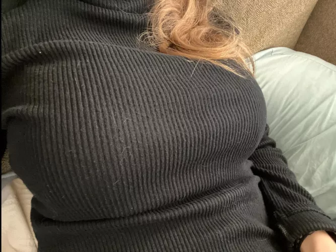 It's been a while...should I reveal them? ;) by Lovebirdsxxx69