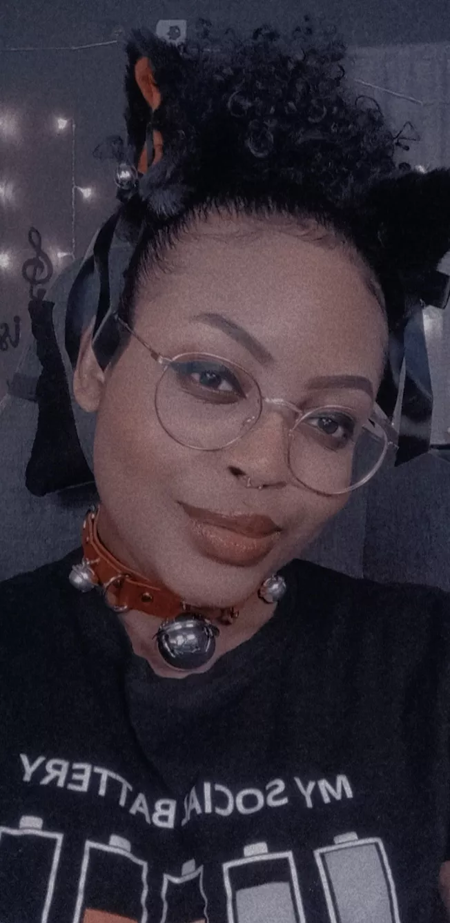 It's been so long since I've treated little me, I'm a kitten and I love it 😭❤ posted by xPsychologicalGuru