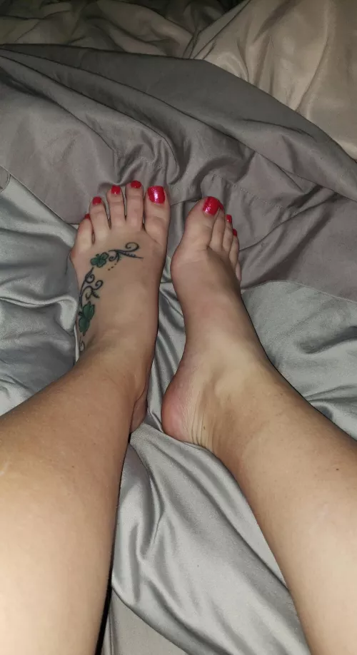 Its cold outside, come keep me warm