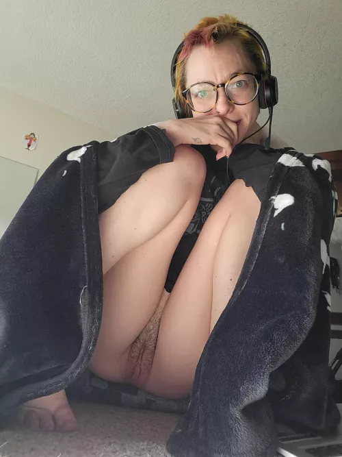 It's cozy under the blanket by circuspixie