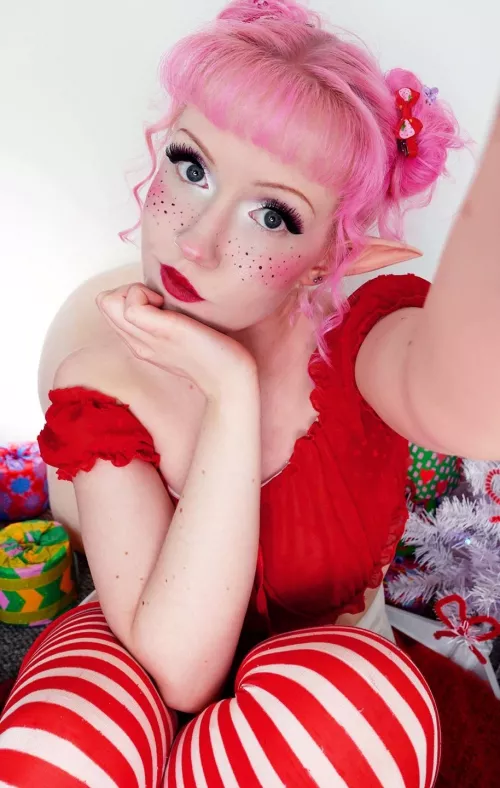 IT'S DECEMBER MY DUDES! Time for slutty Christmas costumes! by jiggleyourpuffs96