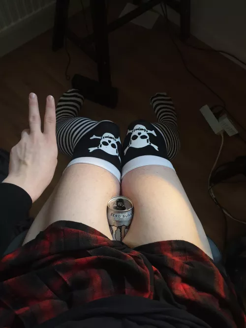 Its femboii friday :3🎉🎉❤❤ by Dependent_Ask_6396