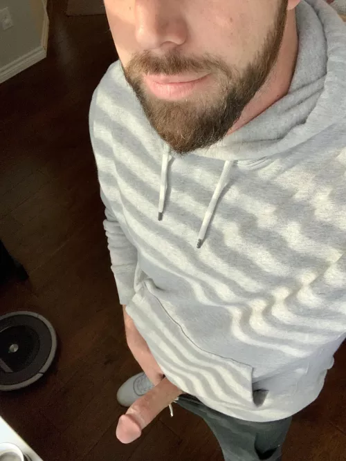 It’s finally hoodie szn! by BoredD4D